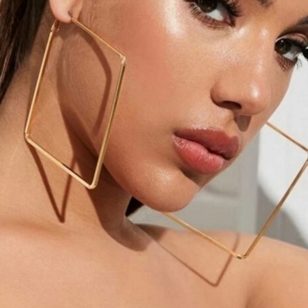 BOSTON PROPER OVERSIZE SQUARE EARRINGS